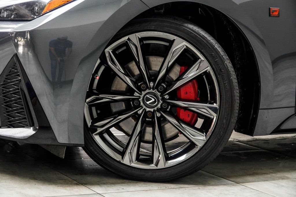 2022 Lexus IS 350 F SPORT AWD photo 3