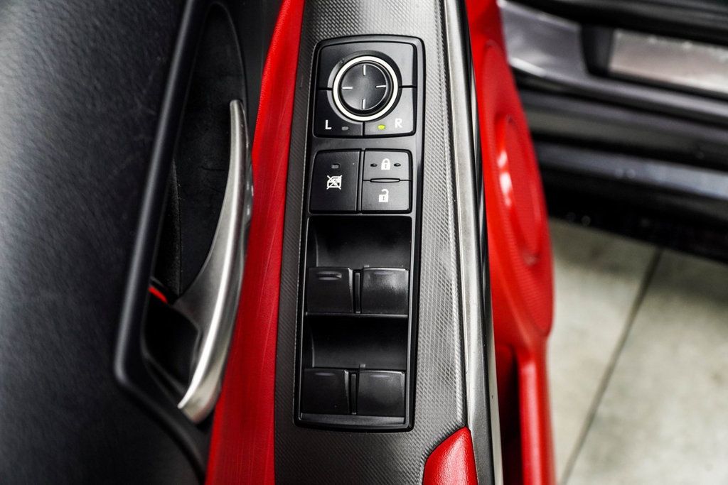 2022 Lexus IS 350 F SPORT AWD photo 33