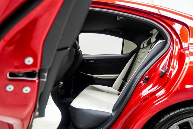 2022 Lexus IS IS 350 F SPORT RWD - 22937798 - 35