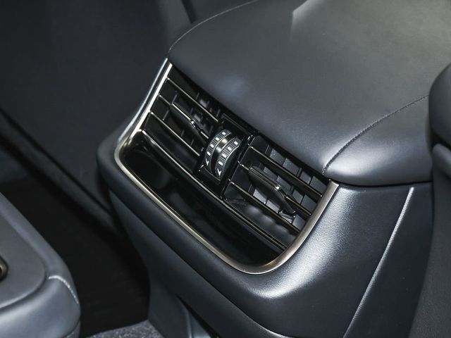 2022 Lexus LS 500h Base - 23067980 - 58