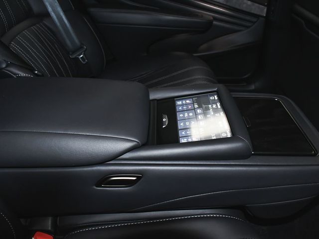 2022 Lexus LS 500h Base - 23067980 - 59