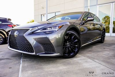 2022 Lexus LS - JTHD51FF3N5017369