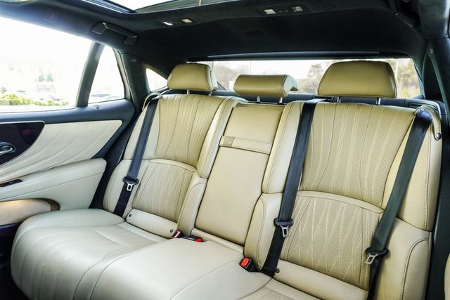 2022 Lexus LS LS 500 RWD - 22971890 - 38