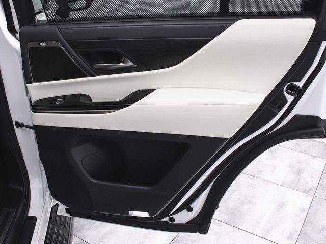2022 Lexus LX 600 Luxury - 22928839 - 12