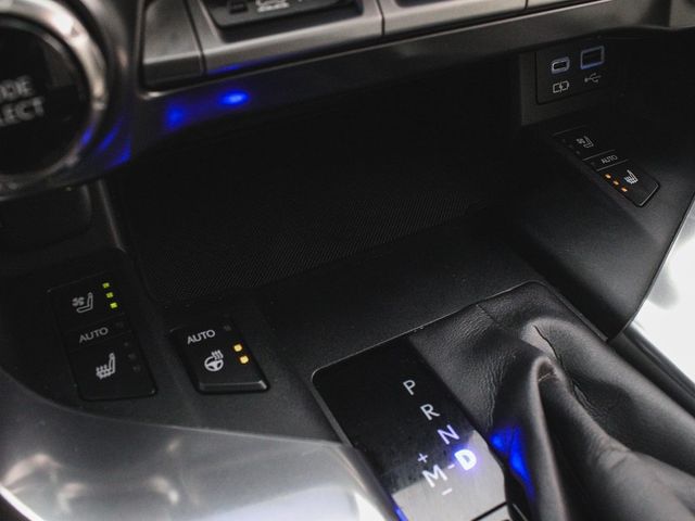 2022 Lexus LX 600 Luxury - 22928839 - 19