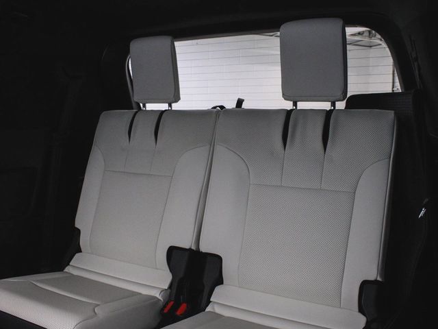 2022 Lexus LX 600 Luxury - 22928839 - 34