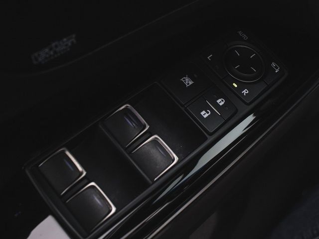 2022 Lexus LX 600 Luxury - 22928839 - 8