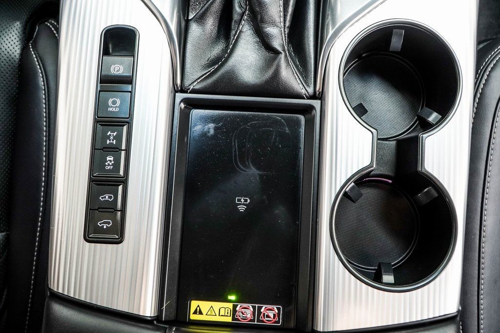 2022 Lexus LX Base 600 F SPORT photo 21