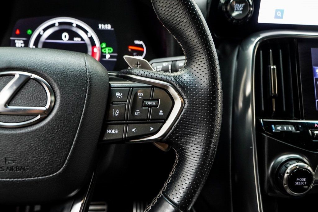 2022 Lexus LX Base 600 F SPORT photo 36