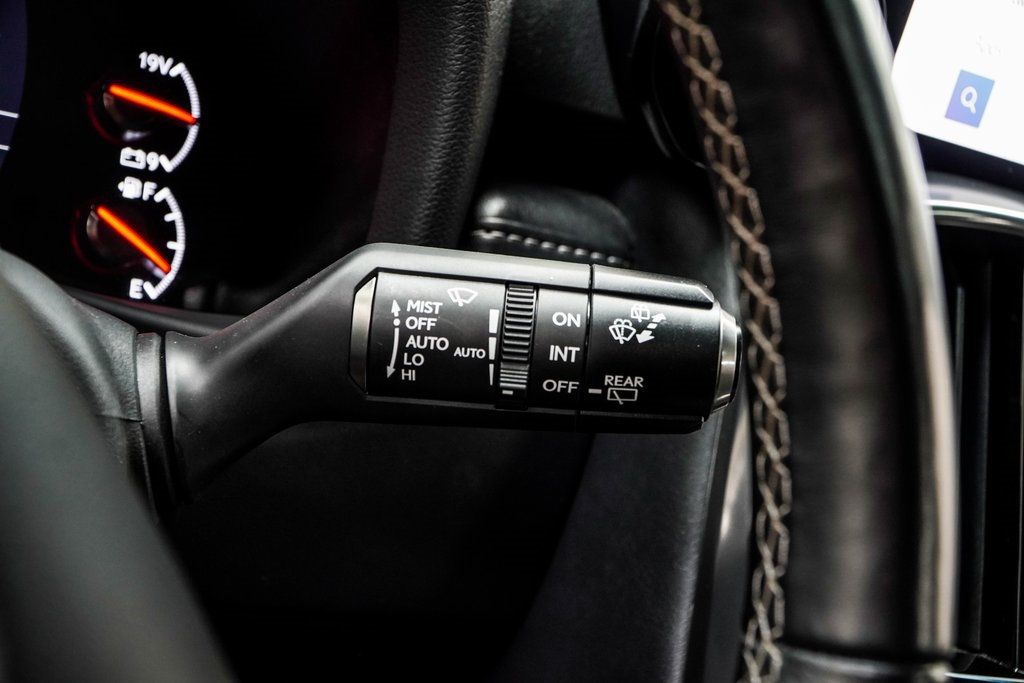 2022 Lexus LX Base 600 F SPORT photo 37