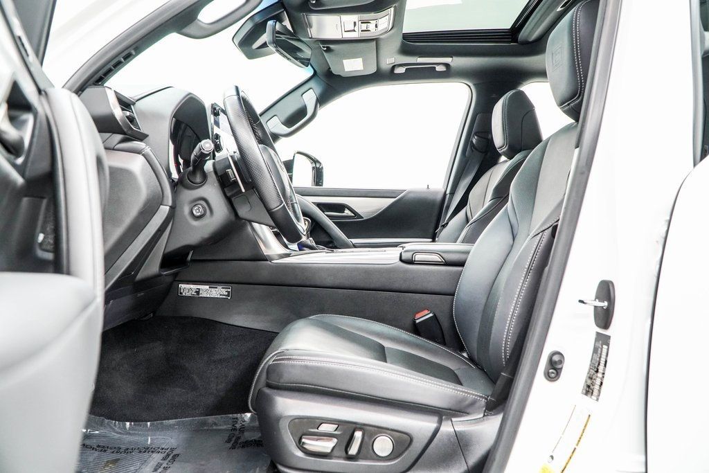 2022 Lexus LX Base 600 F SPORT photo 43