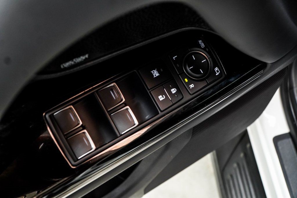 2022 Lexus LX Base 600 F SPORT photo 49