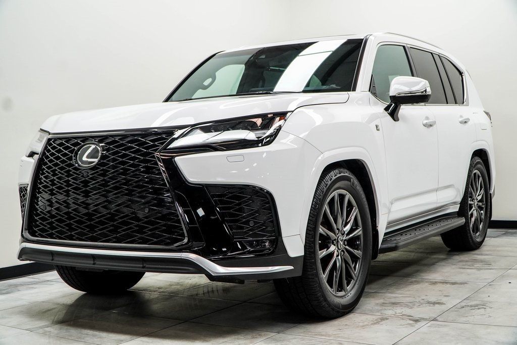 2022 Lexus LX Base 600 F SPORT photo 7