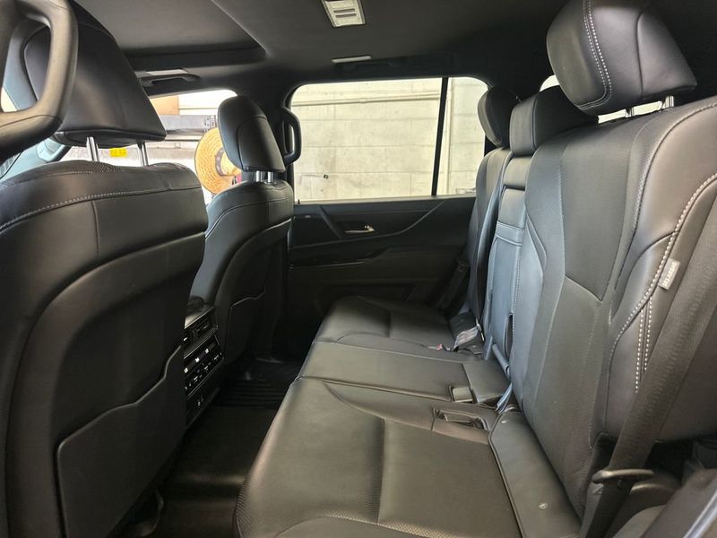 2022 Lexus LX LX 600 Premium 4WD - 23024888 - 14