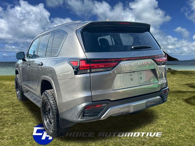 2022 Lexus LX 600 600 Premium's photo