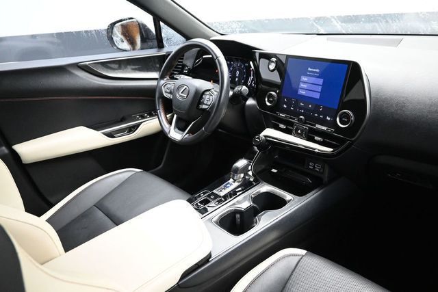 2022 Lexus NX NX 250 FWD - 23024163 - 12