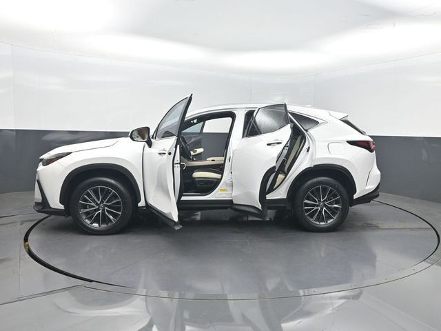 2022 Lexus NX NX 250 FWD - 23024163 - 33