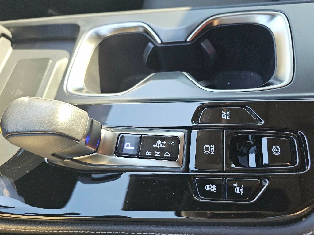 2022 Lexus NX NX 350h Premium AWD - 22929556 - 24