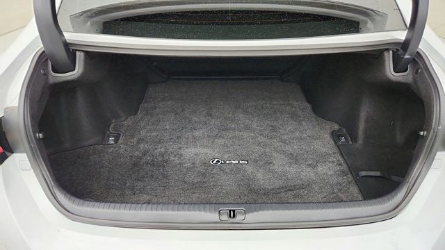 2022 Lexus RC RC 350 F SPORT with Nav / M. Levinson Audio Pkg & Power Moonroof - 22948556 - 22