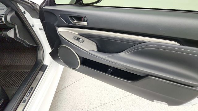 2022 Lexus RC RC 350 F SPORT with Nav / M. Levinson Audio Pkg & Power Moonroof - 22948556 - 25