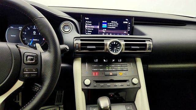 2022 Lexus RC RC 350 F SPORT w/ Nav, Mark Levinson Audio & Triple Beam LEDs - 23035329 - 17