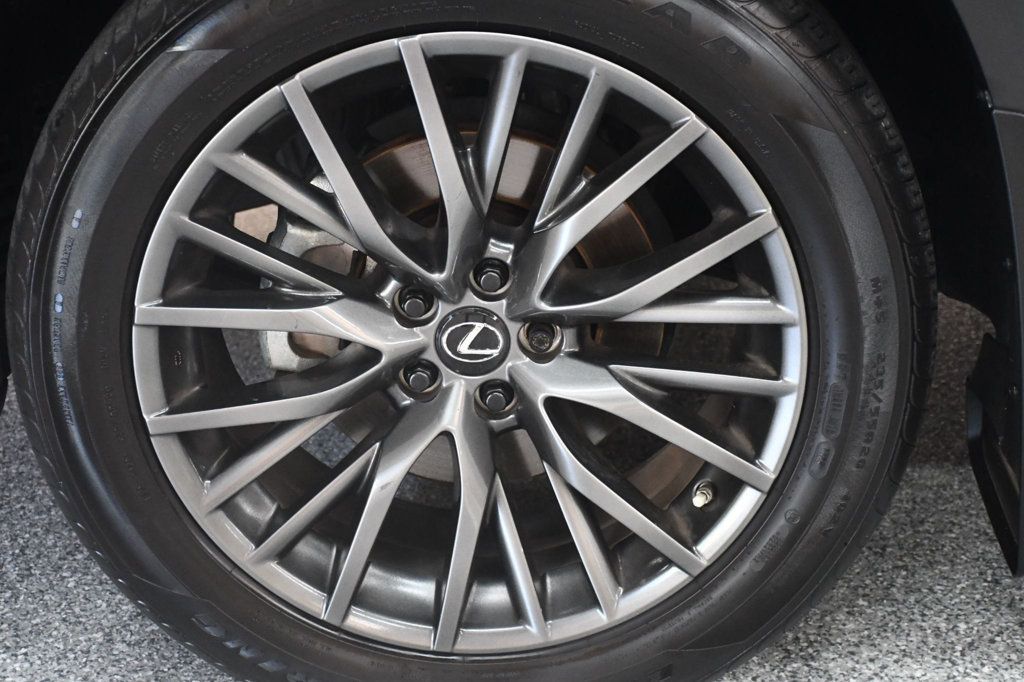 Lexus RX photo 14