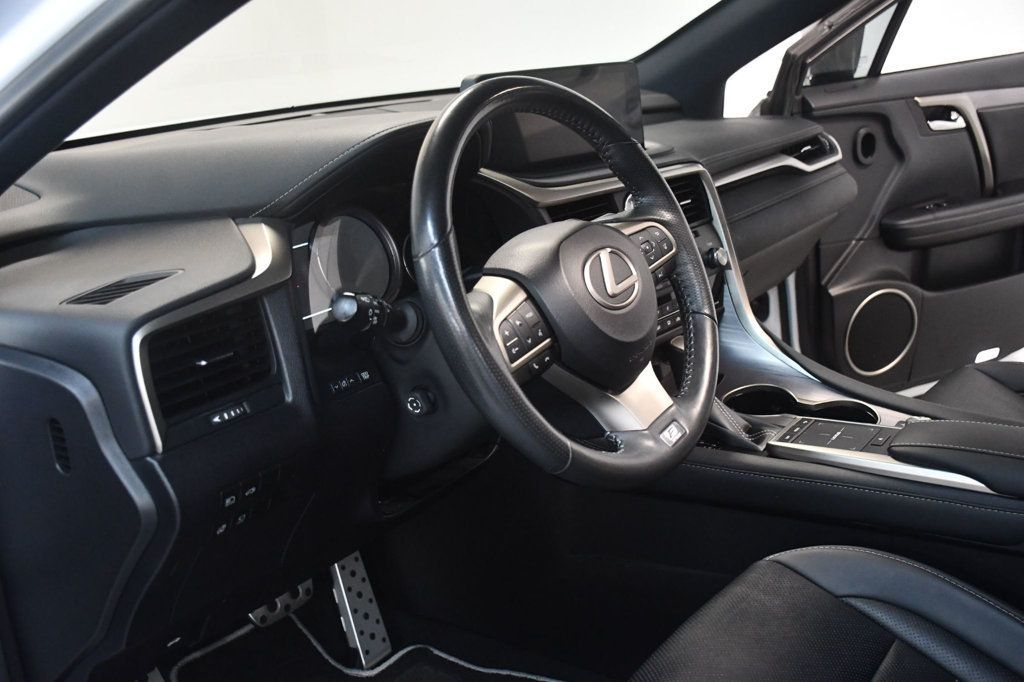 Lexus RX photo 27