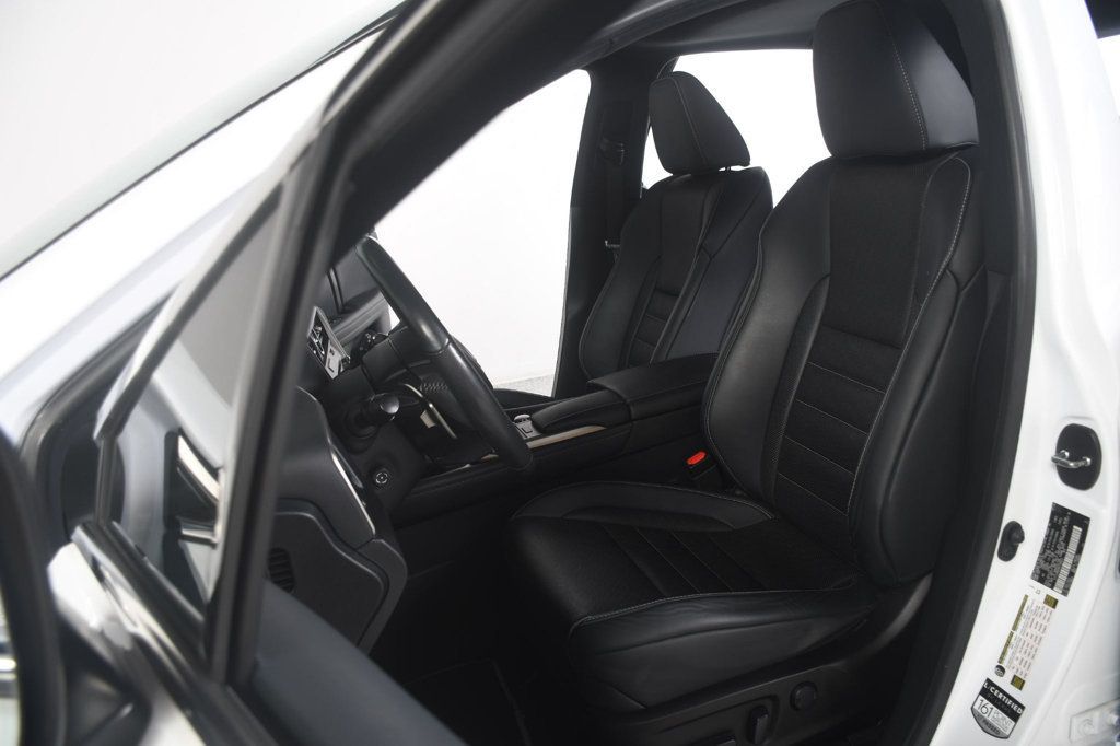 Lexus RX photo 29