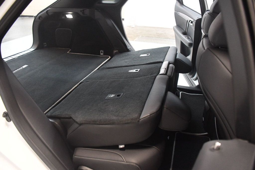 Lexus RX photo 40