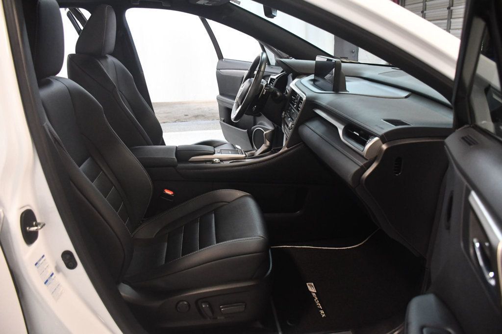 Lexus RX photo 44