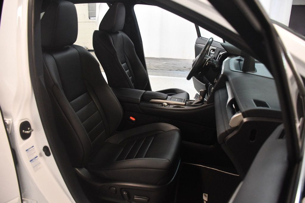 Lexus RX photo 45