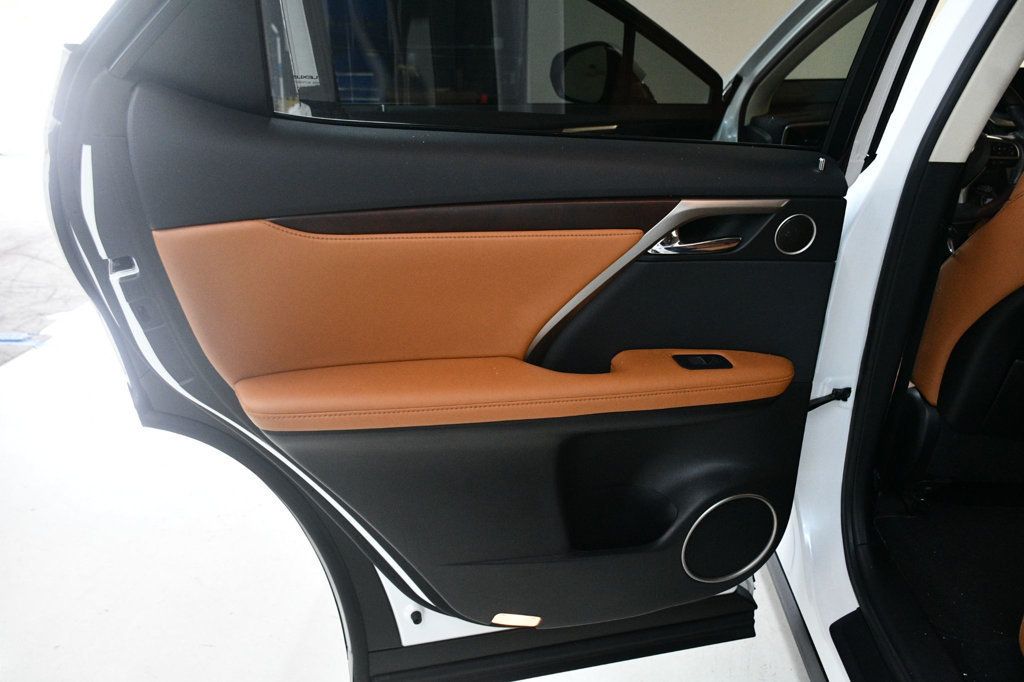 2022 Lexus RX Premium photo 10