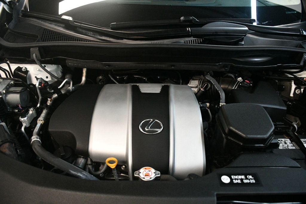 2022 Lexus RX Premium photo 16