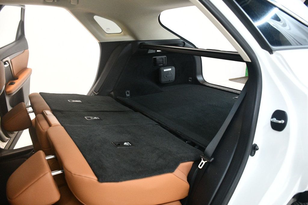 2022 Lexus RX Premium photo 39