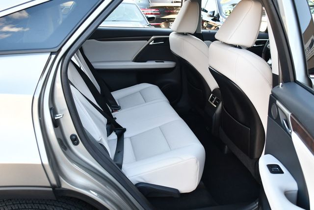 2022 Lexus RX RX 350 FWD SUV W/Premium Package - 23094526 - 17