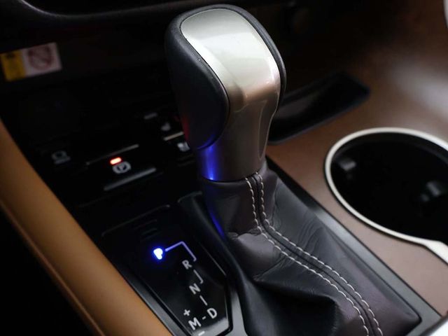 2022 Lexus RX RX 350L AWD - 22954819 - 57