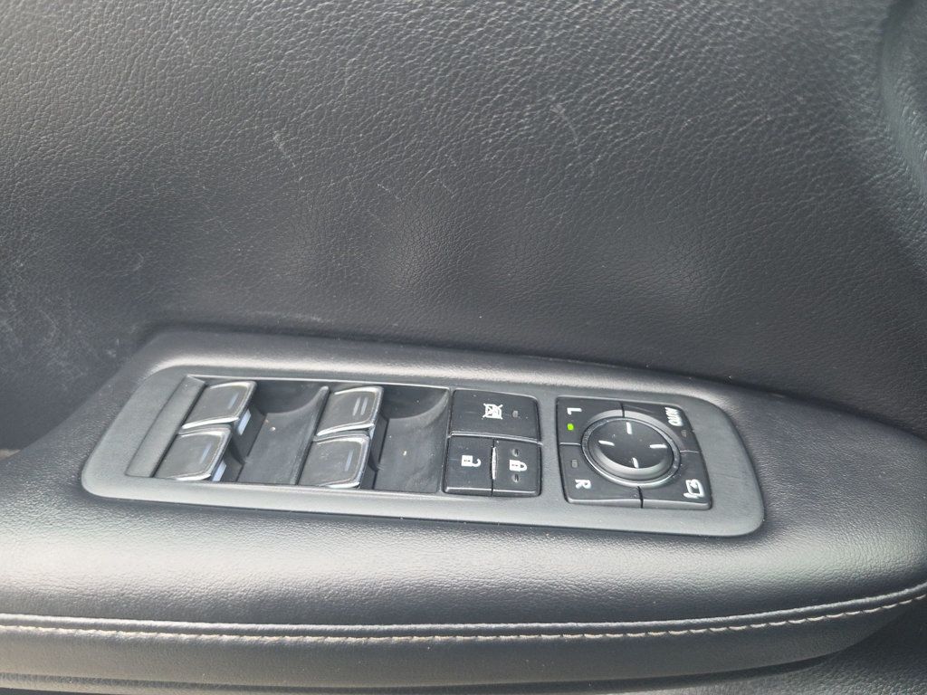 Lexus RX photo 20