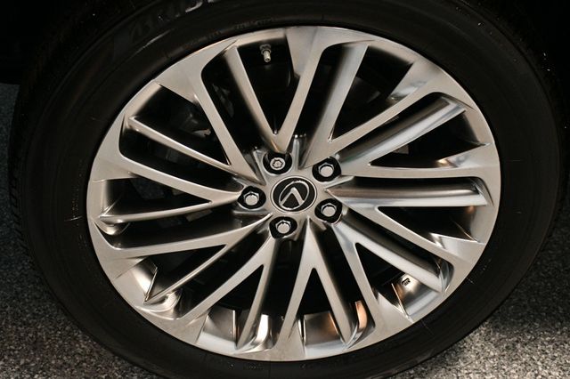 2022 Lexus RX RX350L LUXURY - 22983866 - 16