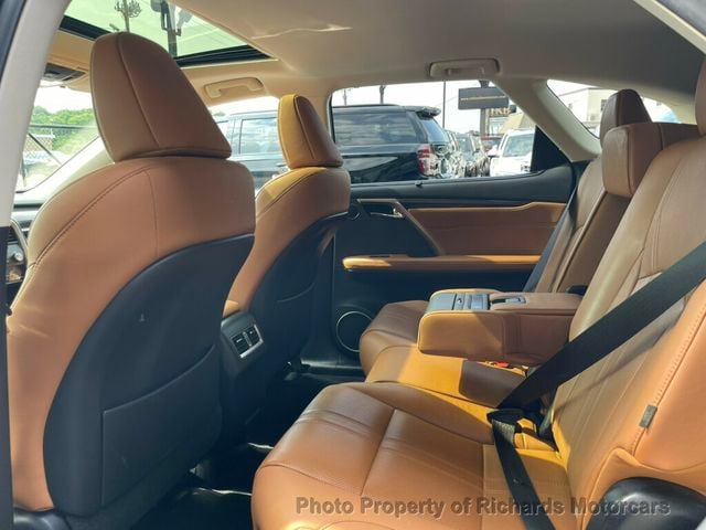 2022 Lexus RX RX 350L Luxury AWD - 23065640 - 13