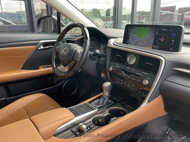 2022 Lexus RX RX 350L Luxury AWD - 23065640 - 18