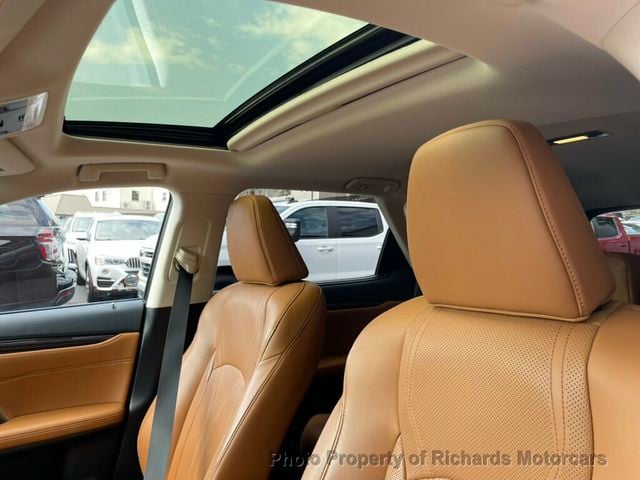 2022 Lexus RX RX 350L Luxury AWD - 23065640 - 8