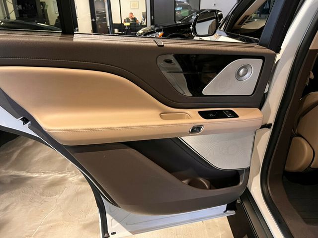 2022 Lincoln Aviator GrandTouring/AWD/Equipment301A/LuxuryPkg/Htd&CldMassageSeats/NAV - 22971352 - 24