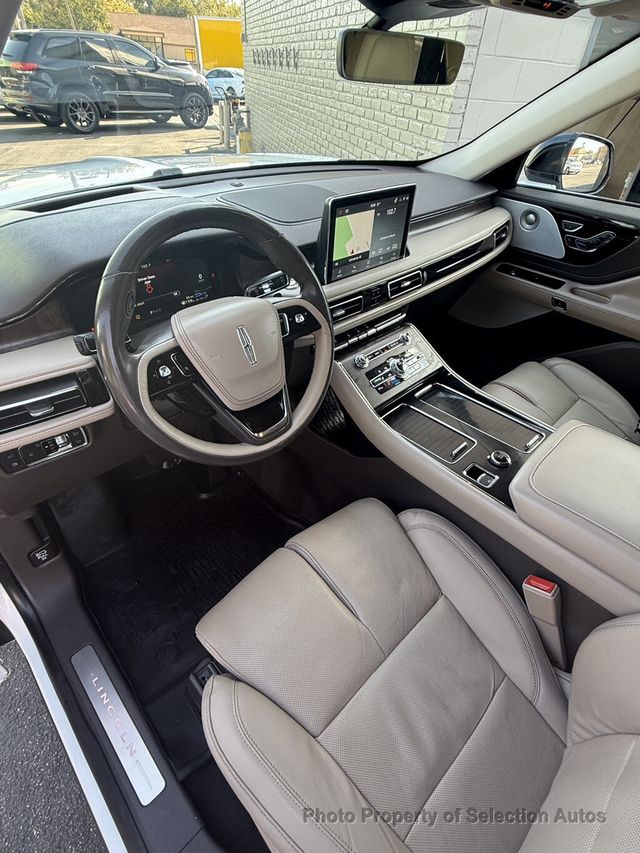 2022 Lincoln Aviator GRAND TOURING AWD W/LUXURY & DYNAMIC HANDLING PKG - 23092474 - 16