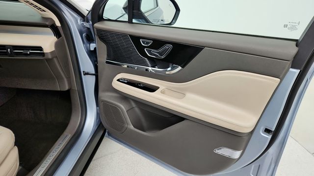 2022 Lincoln Corsair Standard AWD - 22945892 - 24