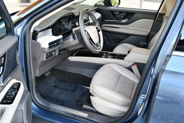 2022 Lincoln Corsair Standard AWD SUV W/Equipment Group 101A & Navigation - 23015814 - 41