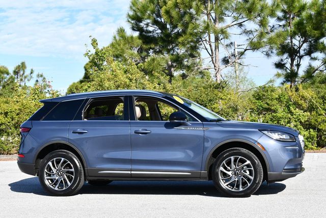 2022 Lincoln Corsair Standard AWD SUV W/Equipment Group 101A & Navigation - 23015814 - 7