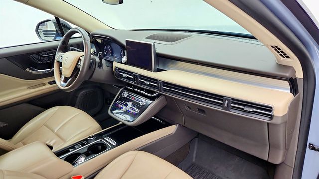 2022 Lincoln Corsair Standard AWD w/ Premium Package & Equipment Group 101A - 23007698 - 24