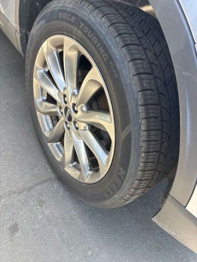 2022 Lincoln Corsair Standard FWD - 23025107 - 5