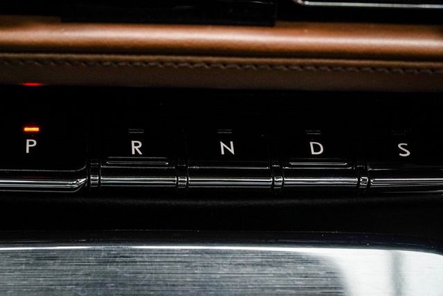 2022 Lincoln Nautilus Reserve AWD - 22940112 - 22