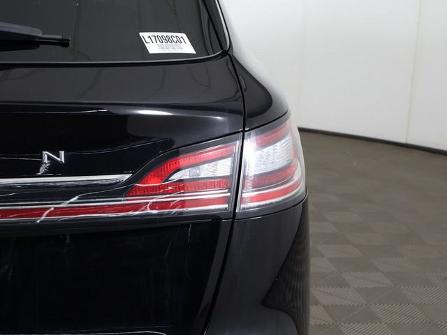 2022 Lincoln Nautilus Reserve AWD - 23046204 - 18